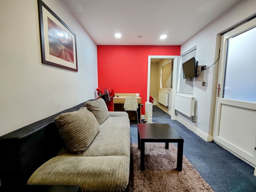 Фото Wellesley Hotel