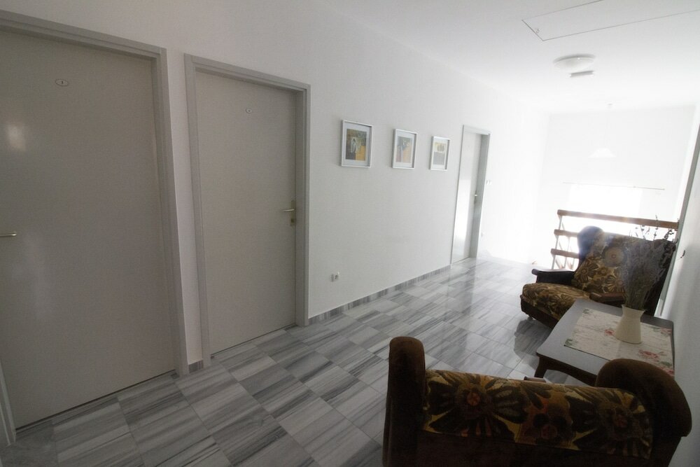 Фото Studios & Rooms Fiesta