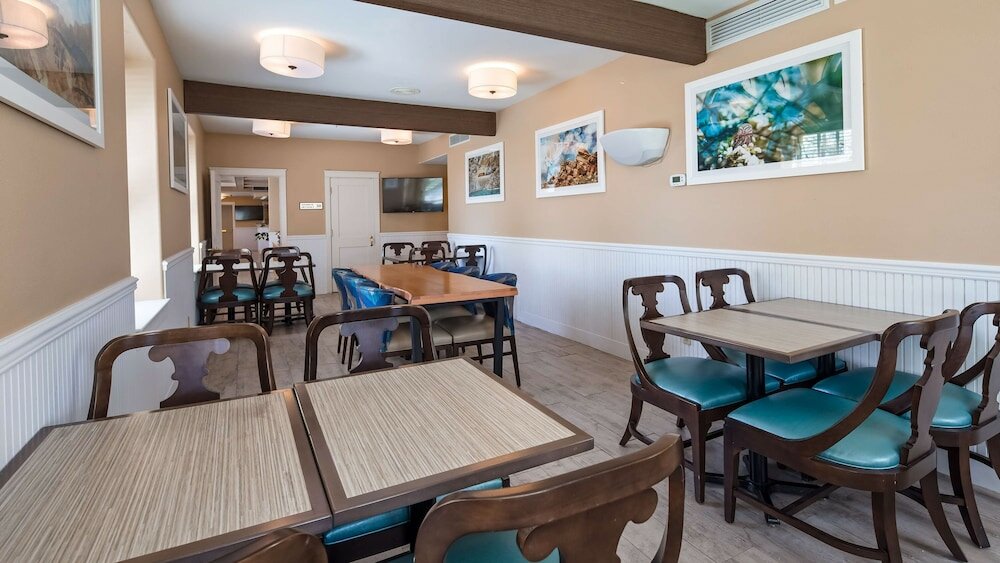 Фото Best Western Plus Plaza Hotel