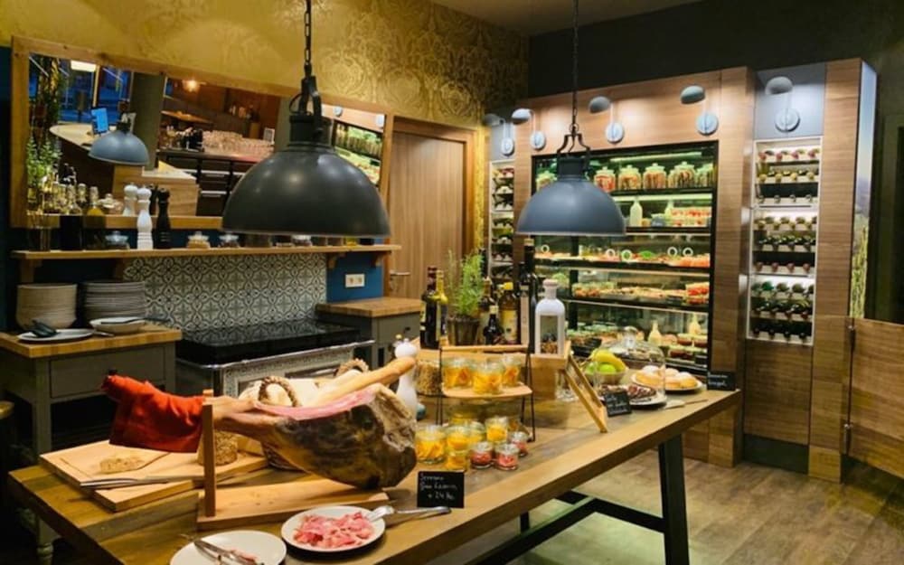 Фото Bacchus Hotel