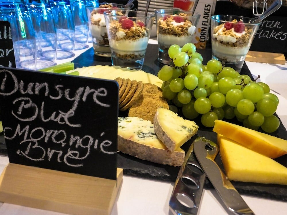 Фото The Old Mill Inn