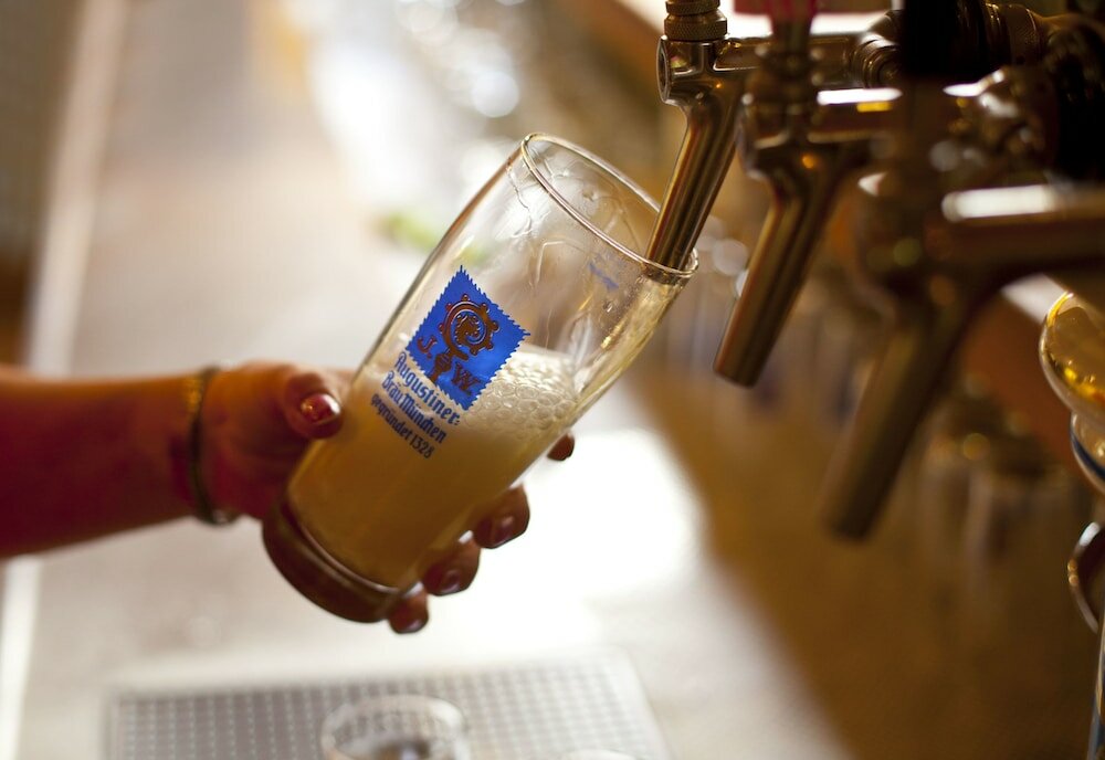 Фото Euro Youth Hotel & Krone