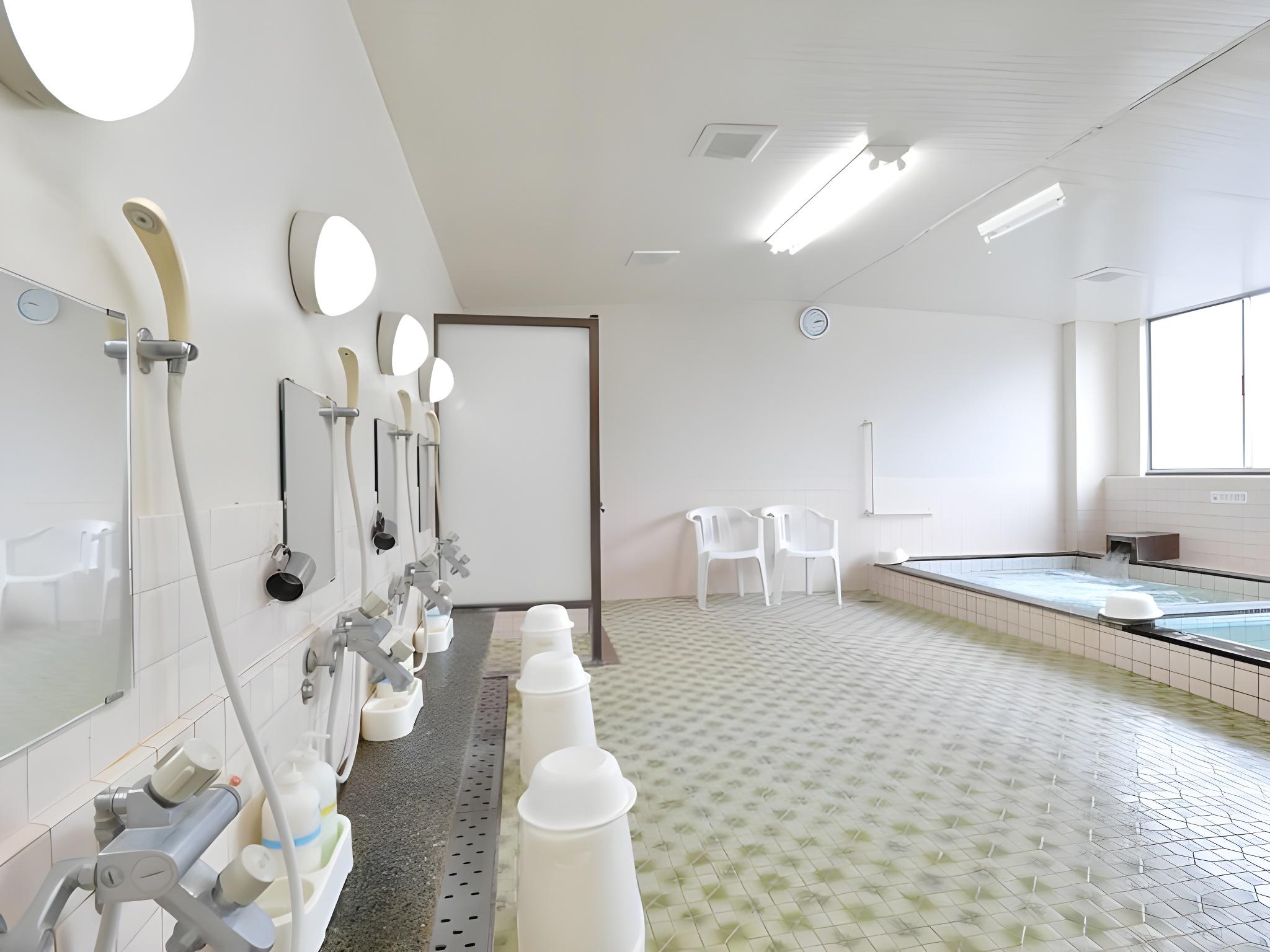 Фото Business Hotel Bl Kuwana