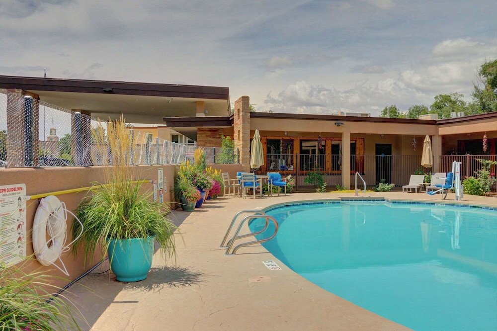 Фото El Sendero Inn, Ascend Hotel Collection