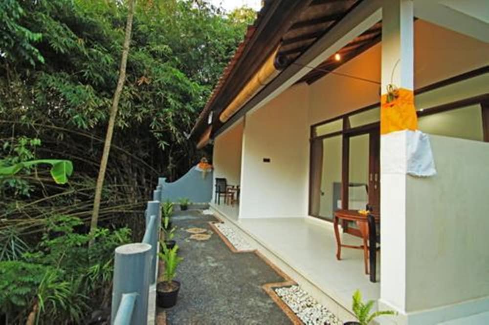 Фото Omah D'Taman Hotel by Eps