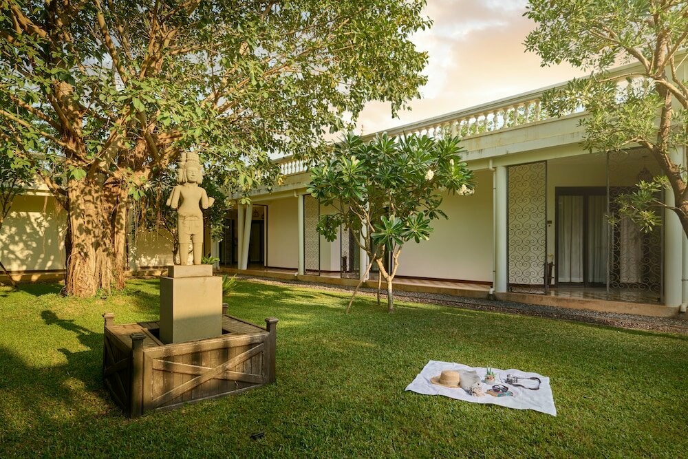 Hotel The Embassy Angkor Resort & SPA, Siem Reap, photo