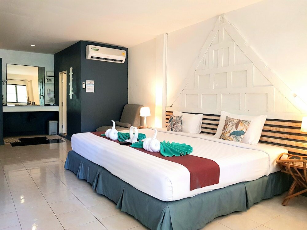 Фото Koh Chang Cliff Beach Resort