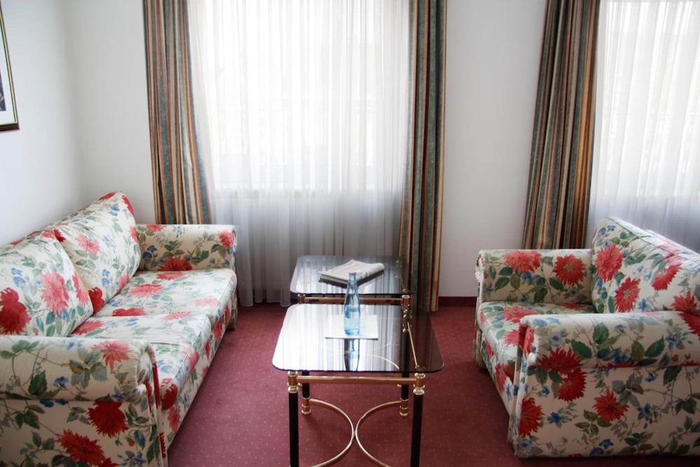 Фото Centro Hotel Royal