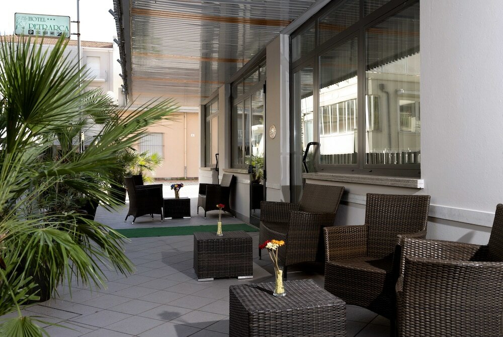 Фото Hotel Petrarca
