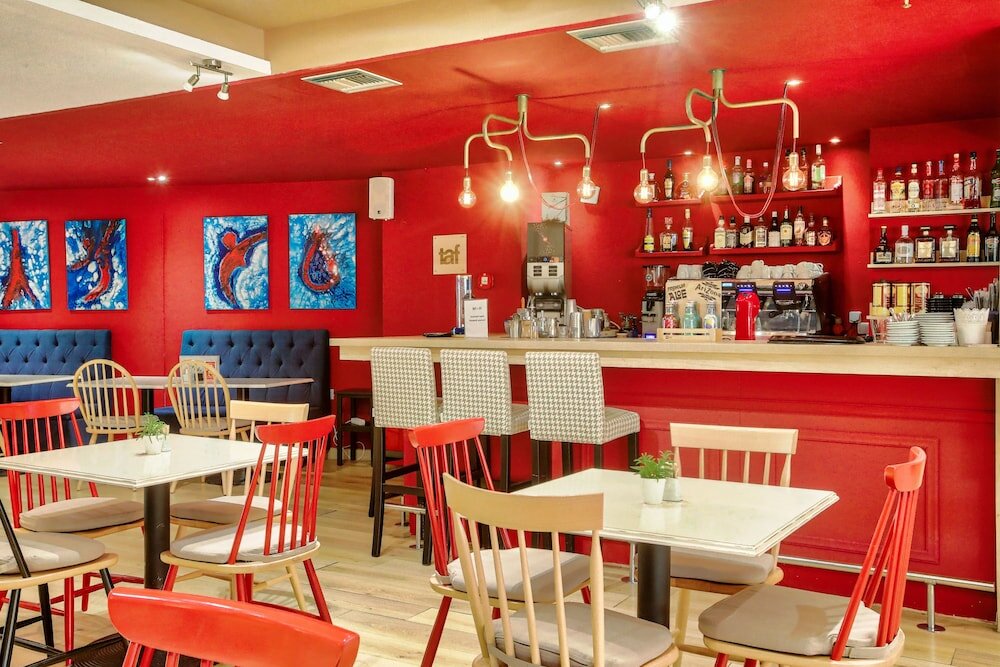 Фото Capsis Astoria Hotel