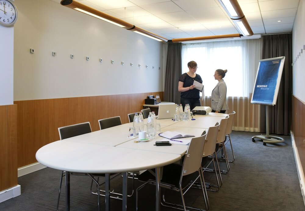 Фото Novotel Leuven Centrum