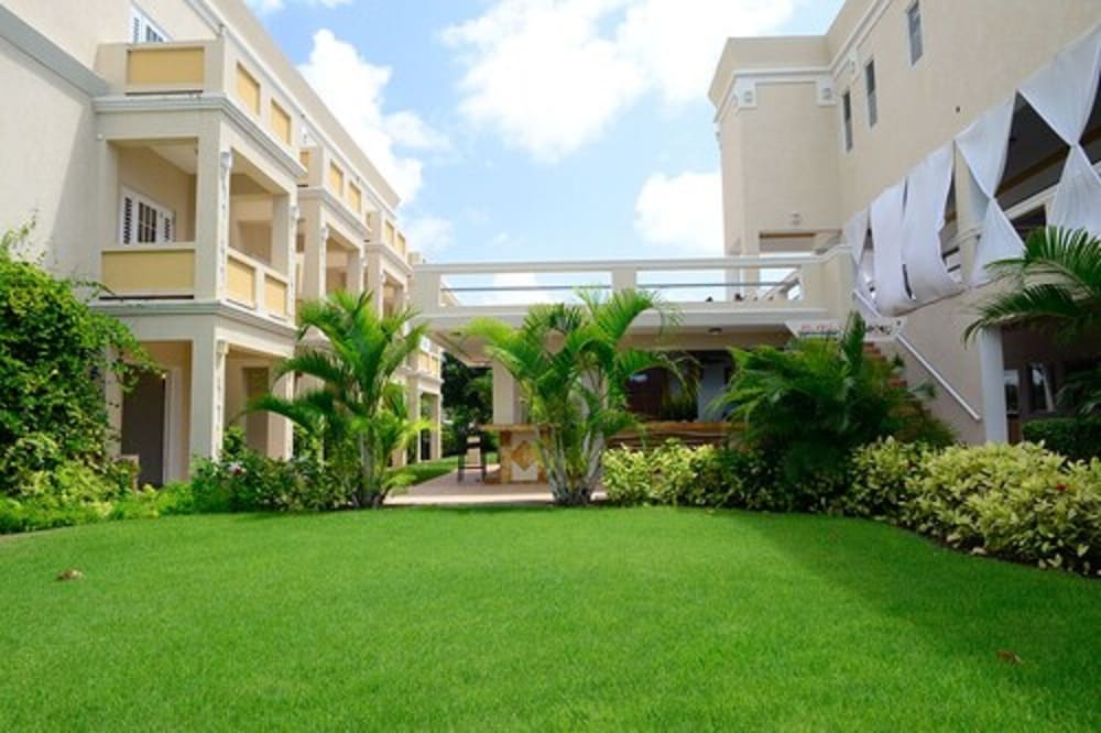 Фото La Vue Boutique Inn