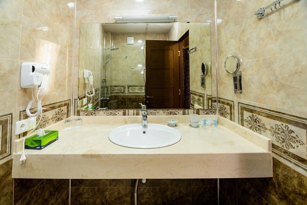 Фото Ltd Elia Palace Hotel