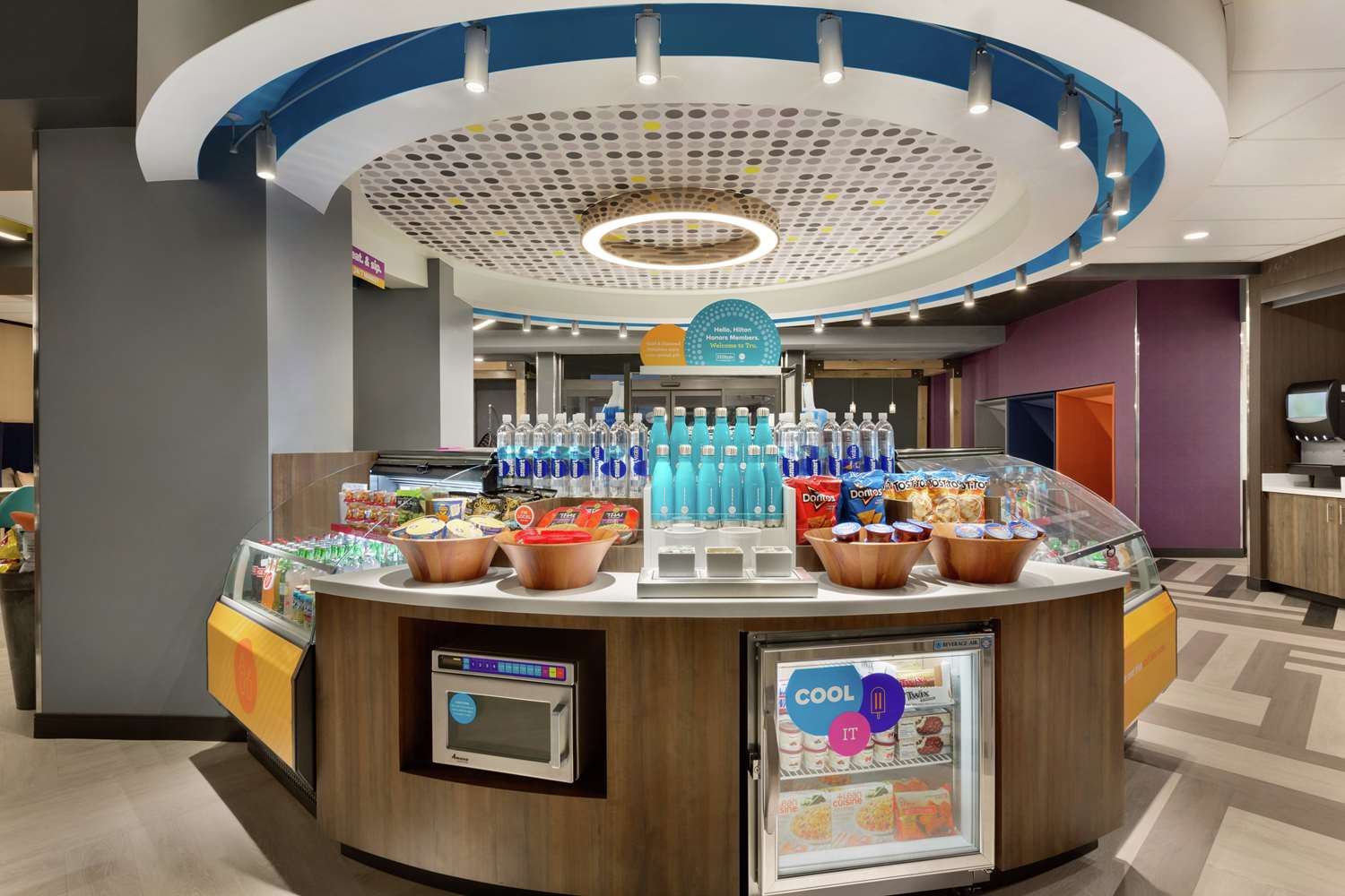 Фото Tru by Hilton St. Charles St. Louis, Mo