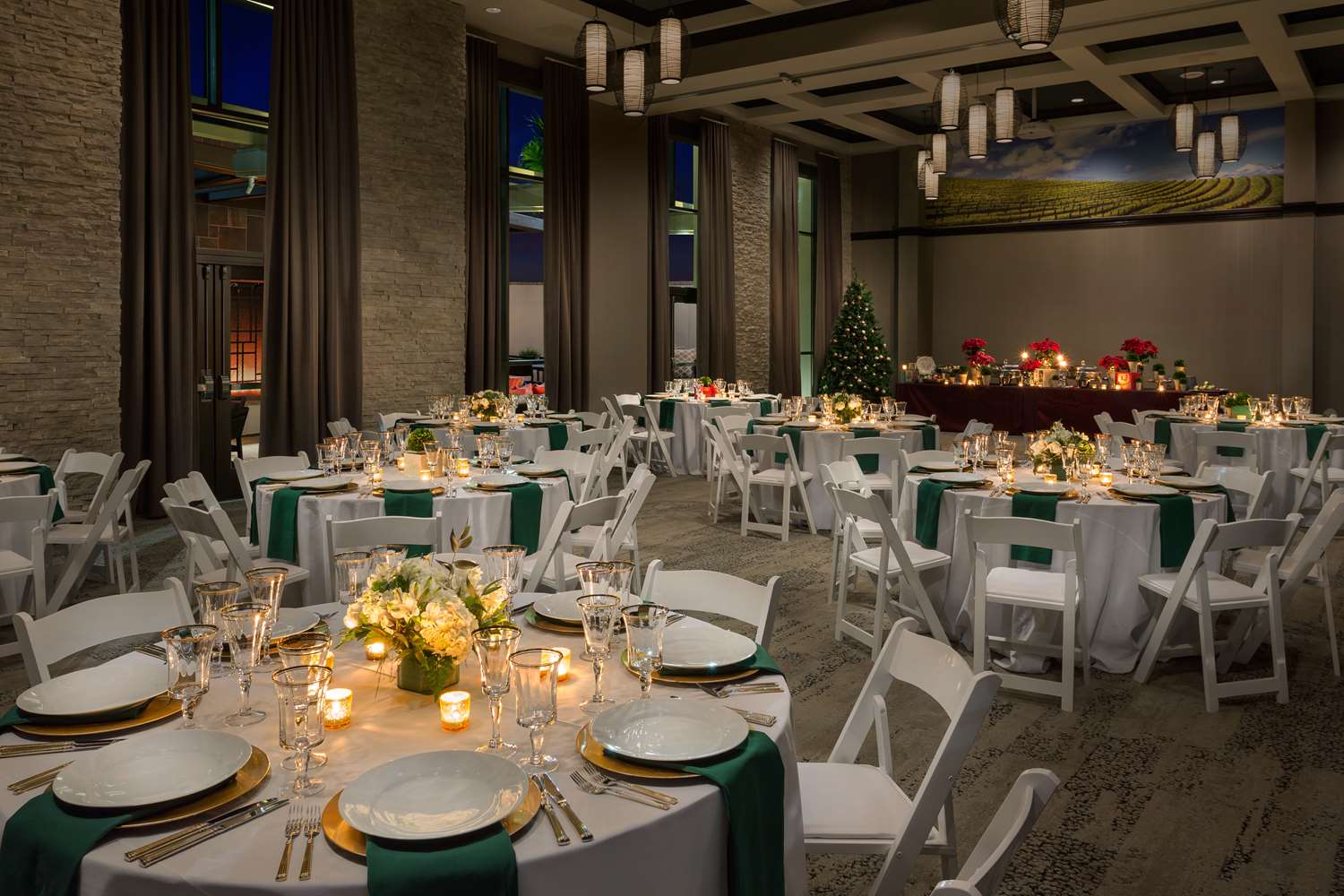 Фото Hampton Inn & Suites Napa