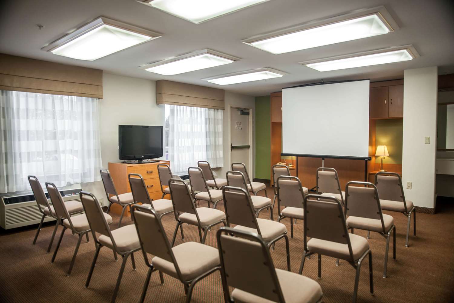 Фото Sleep Inn & Suites