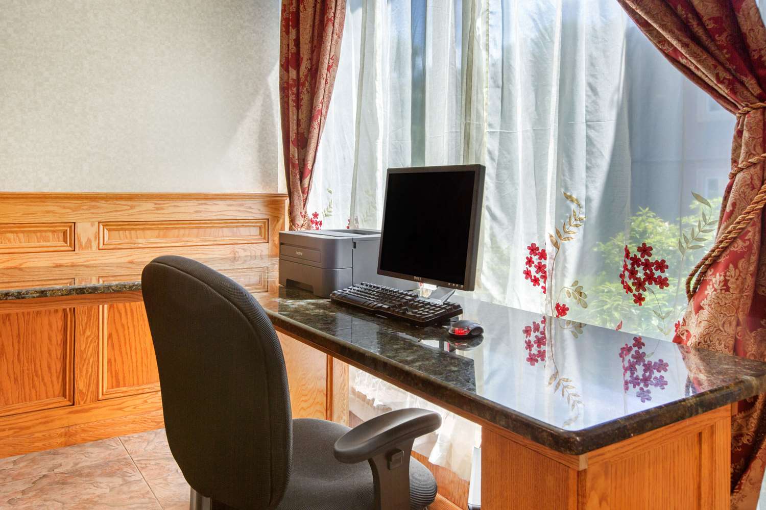 Фото Quality Inn Ledgewood - Dover