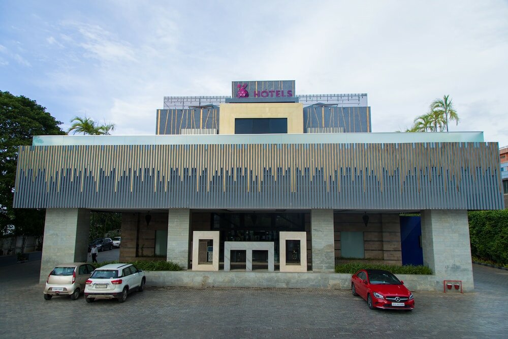 Фото Hash Six Hotels