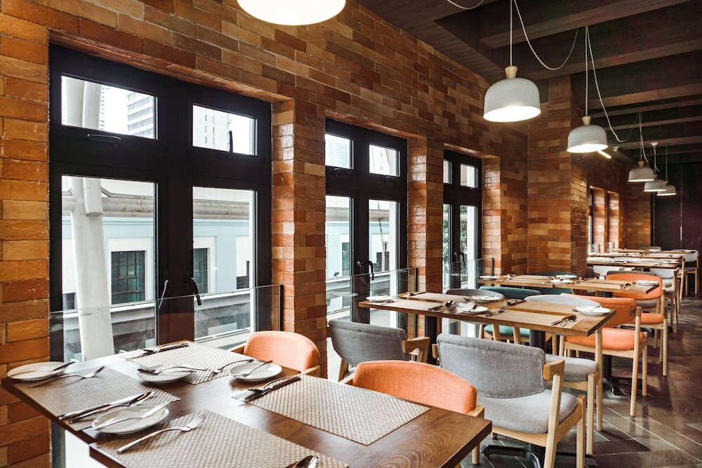 Фото Santa Grand Hotel Central Market