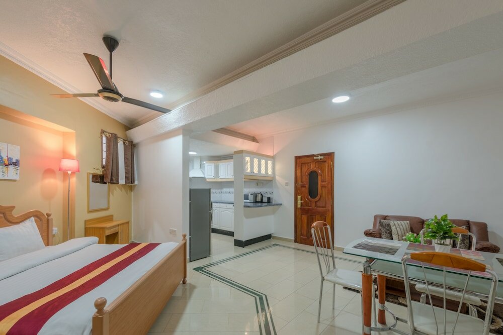 Фото Hotel Raha Tower