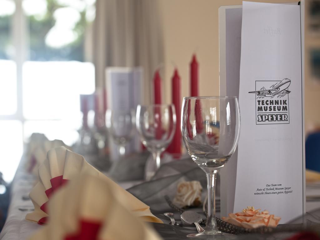 Фото Hotel Speyer am Technik Museum