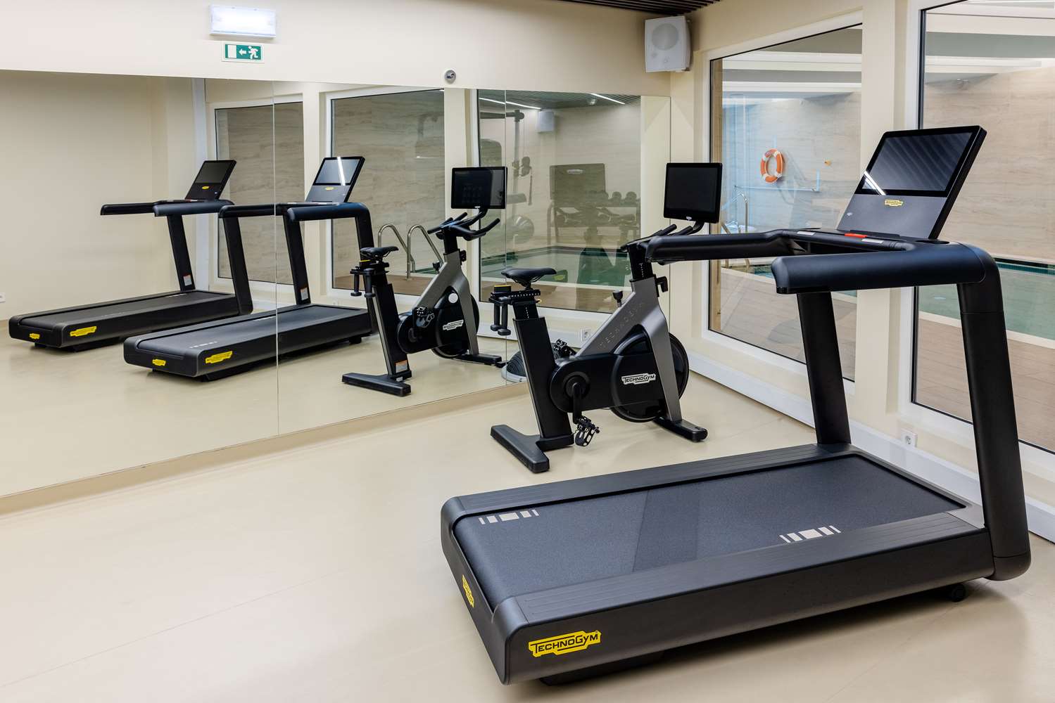 Фото Cenica Porto Hotel, Curio Collection by Hilton