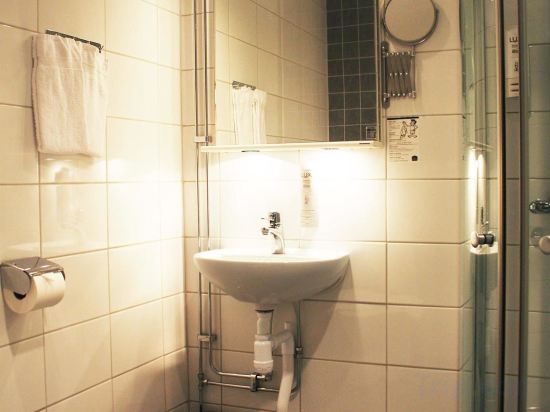 Фото 27183876708