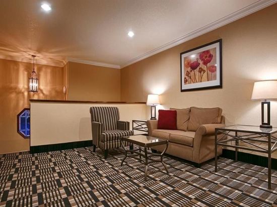 Фото Best Western Town & Country Lodge