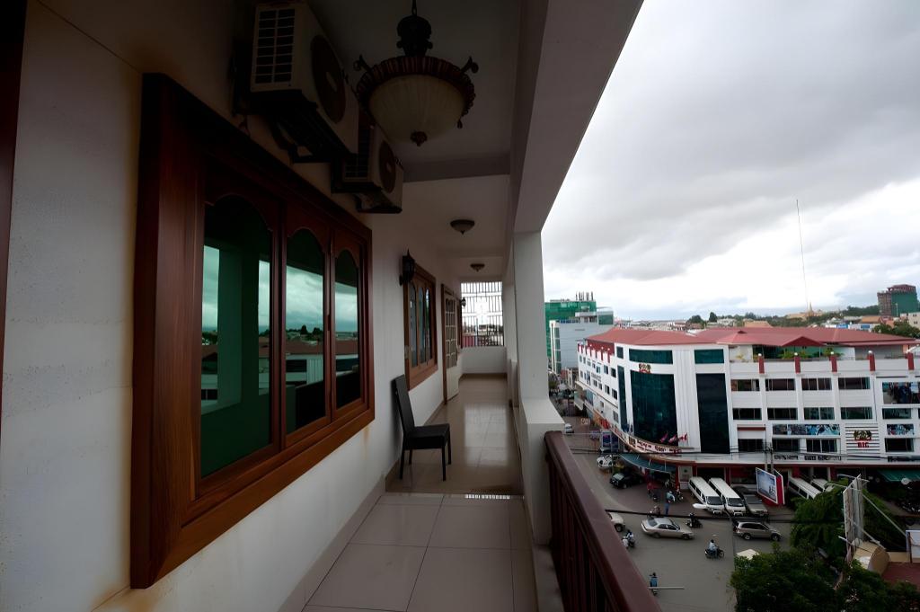 Фото Wei Si Deng Hotel and Restaurant