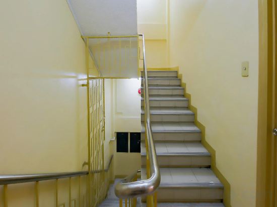 Фото Oyo 840 Orangenest Apartelle