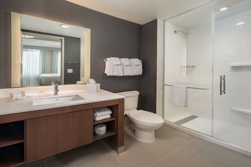 Фото Residence Inn by Marriott Baltimore at The Johns Hopkins Medical Campus