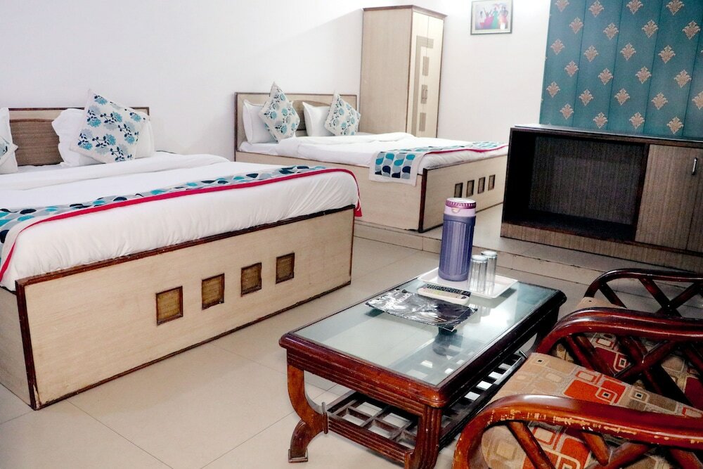 Фото Hotel Riya Palace