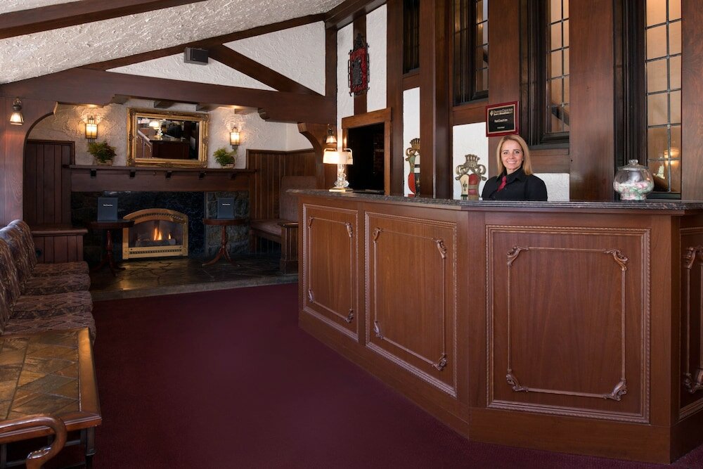 Фото The Red Coach Inn