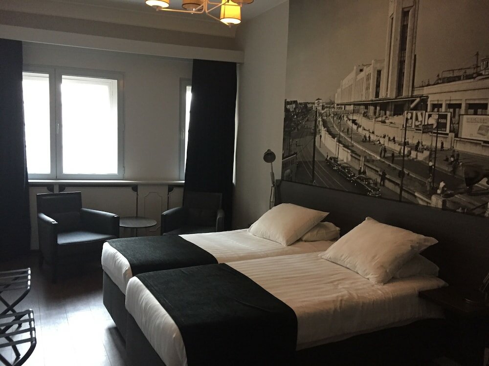 Фото Hotel Le Quinze Grand Place Brussels