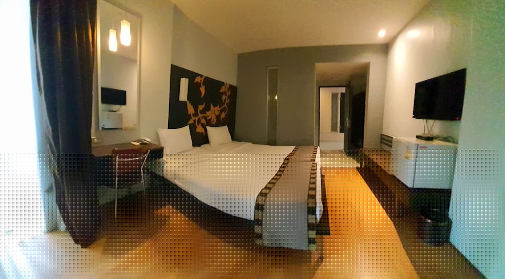 Фото Swana Bangkok Hotel