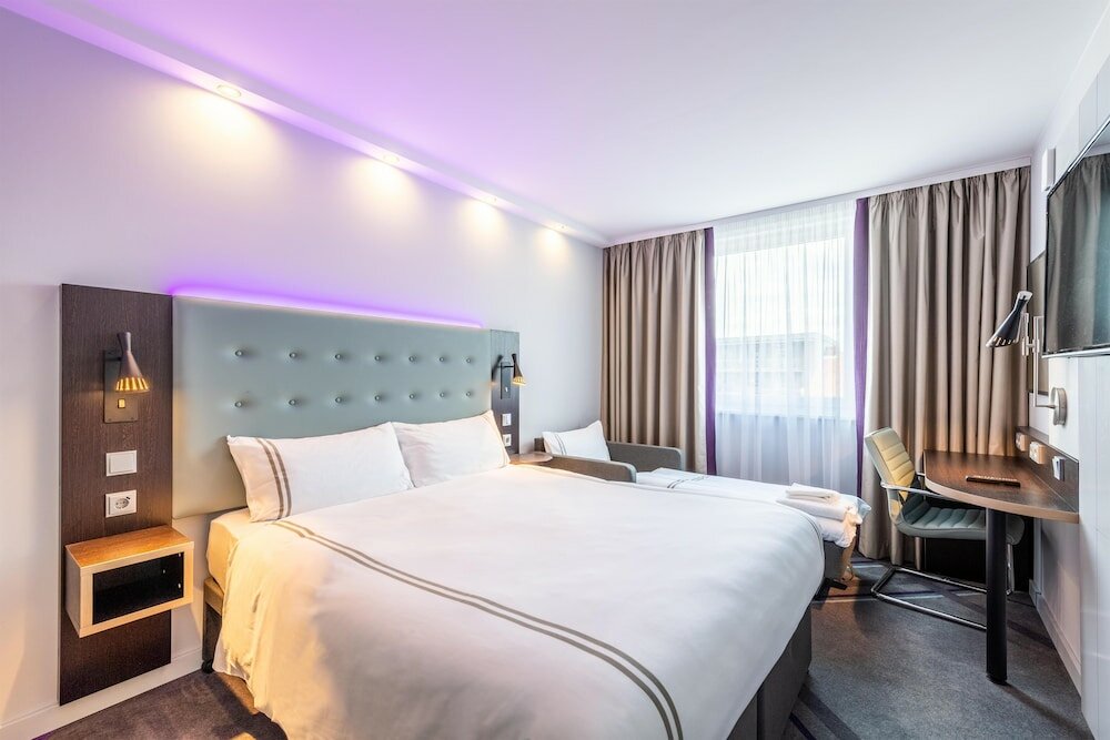 Фото Premier Inn Hamburg City Millerntor