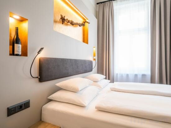 Фото Hotel Rathaus Wein & Design