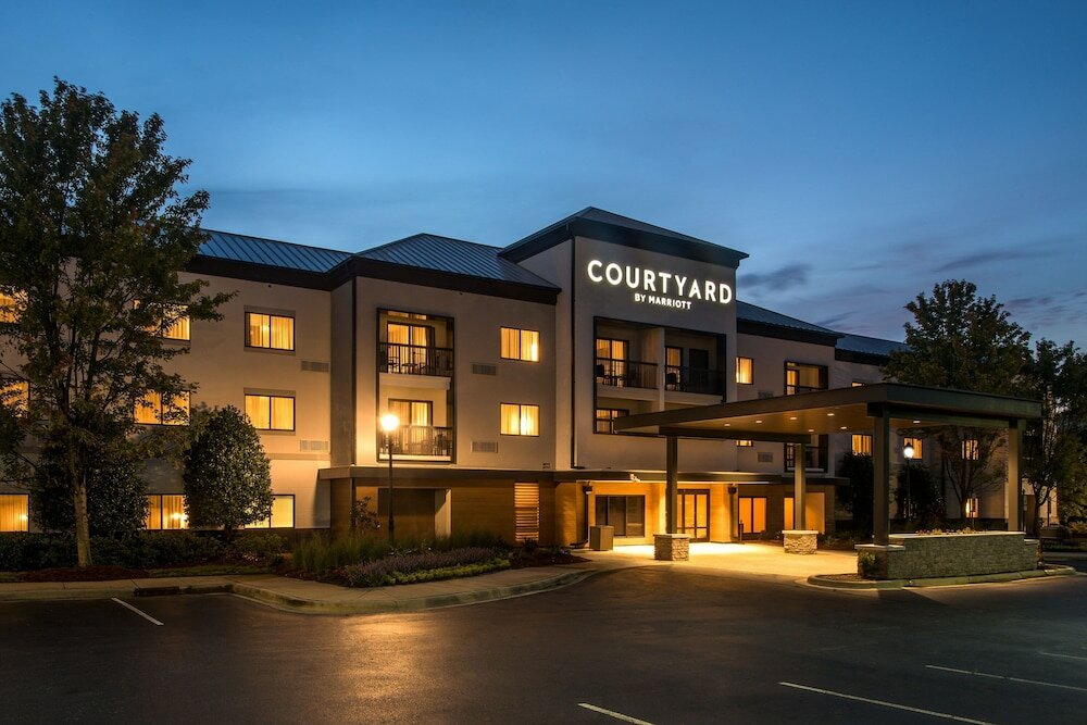 Фото Courtyard by Marriott Ballantyne