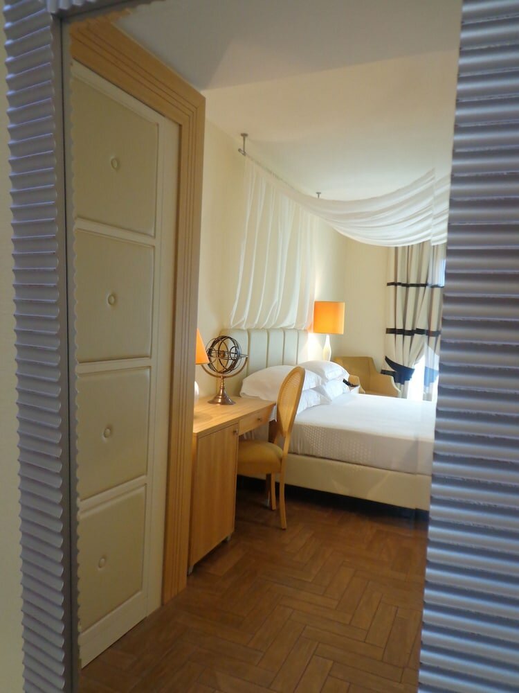 Фото Erbavoglio Hotel