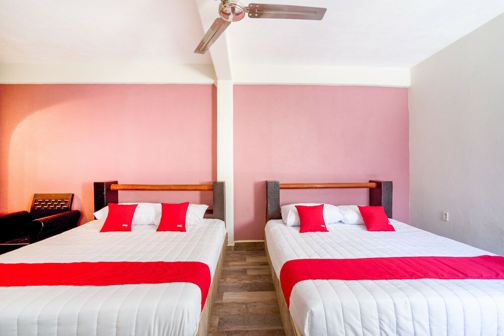 Фото Oyo Hotel Posada Lys, Zihuatanejo