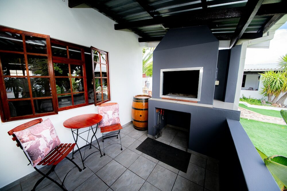 Фото Kleinplasie Guesthouse