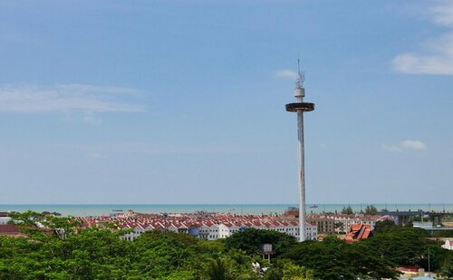 Внешний вид отеля Heeren Palm Suites в Малакке, фото 4