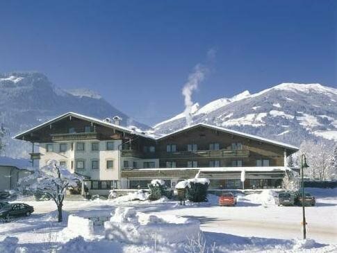 Гостиница Hotel Standlhof в Фюгене