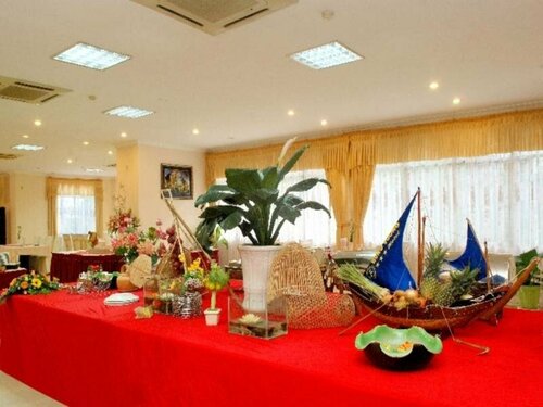 Гостиница Hung Vuong Hotel в Куангнгае