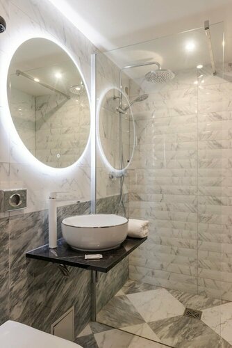 Гостиница The Originals City, Hôtel Rennes Sud в Фужер-Витре