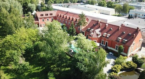 Гостиница Dworek 1885 в Остшешуве