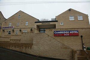 Гостиница The Cambridge Hotel