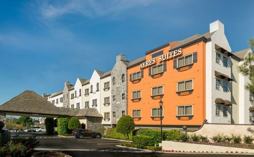 Гостиница Ayres Hotel Costa Mesa/Newport Beach в Коста-Меса