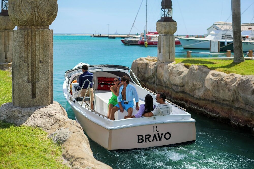Фото Renaissance Wind Creek Aruba Resort