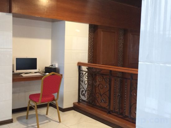 Фото Gold Leaf Hotel